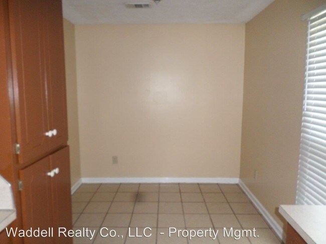 Building Photo - 3 br, 2 bath House - 789 Crestline Drive