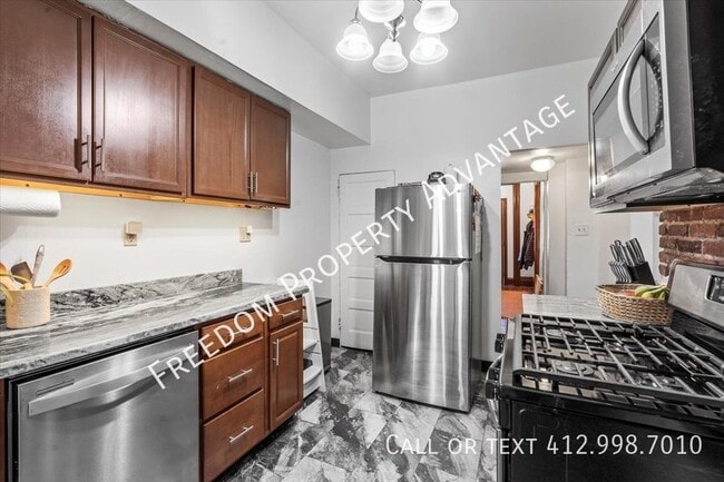 Foto del edificio - 1113 Chartiers Ave