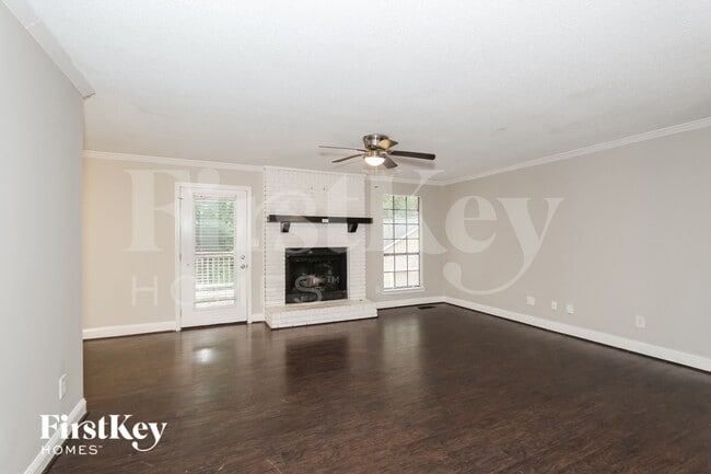 Building Photo - 4217 Park Cir
