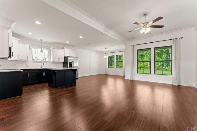 Building Photo - 12664 Brown Rd