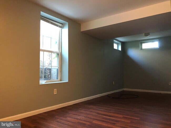 Foto del edificio - 2114 Carroll Creek View Ct