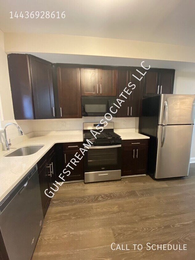 Foto principal - 512 N Rose St