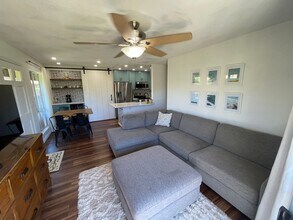 Building Photo - 140 Uwapo Rd