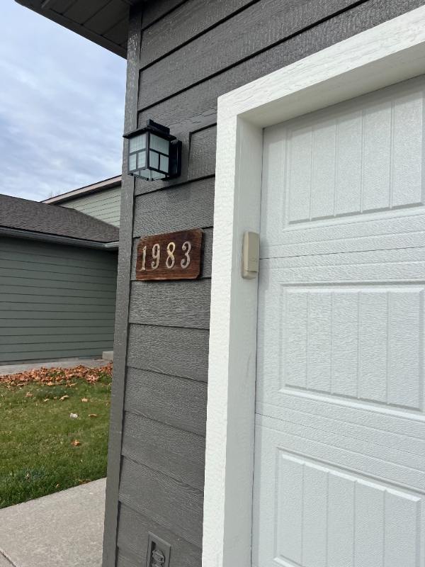 Building Photo - 1983 Greatview Dr