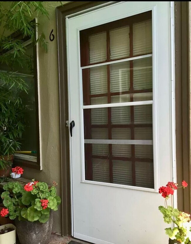 Foto del edificio - Buckman Charmer Studio~ Quick Access to Bi...