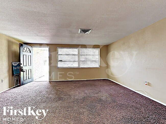 Foto del edificio - 6230 7th Ave