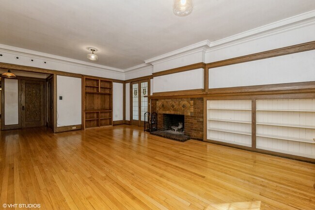 Foto del edificio - 5656 S Dorchester Ave