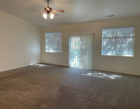 Building Photo - 1126 N Ventana Dr