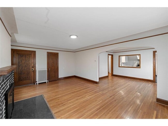 Building Photo - 4253 N James Ave