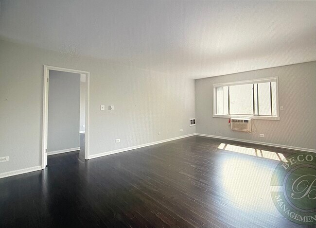 Foto del edificio - 7541 N Winchester Ave