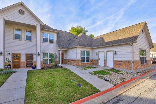 Building Photo - 12164 Abbey Glen Ln