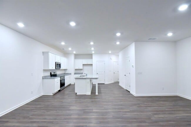 Foto del edificio - 16 Mission Blvd