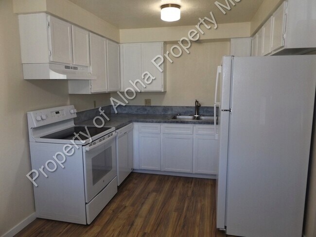 Foto del edificio - 1115 N Arthur Ln