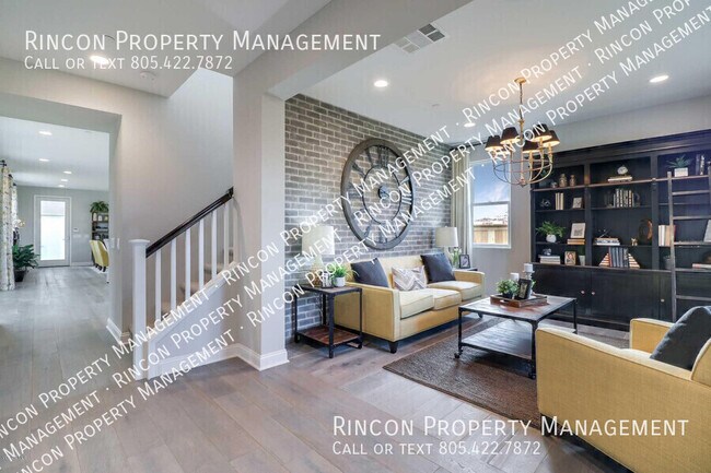 Foto del edificio - 332 S Saticoy Ave