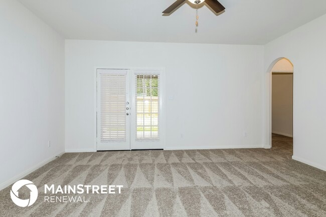 Building Photo - 26857 Steinbeck Dr