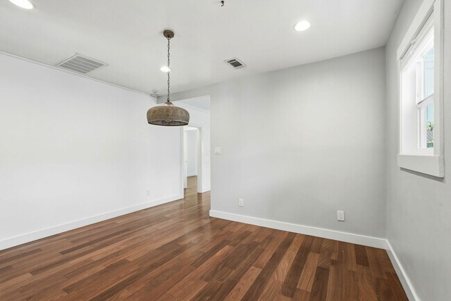 Foto del edificio - Beautiful Spacious 3-bedroom 2-Bath Home in Berkeley!