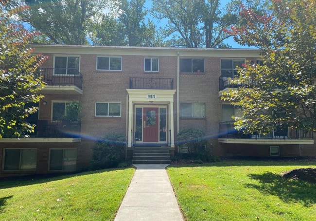 Foto del edificio - 10670 Weymouth St