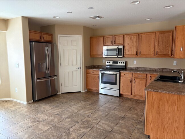 Foto del edificio - 18338 El Buho Pequeno