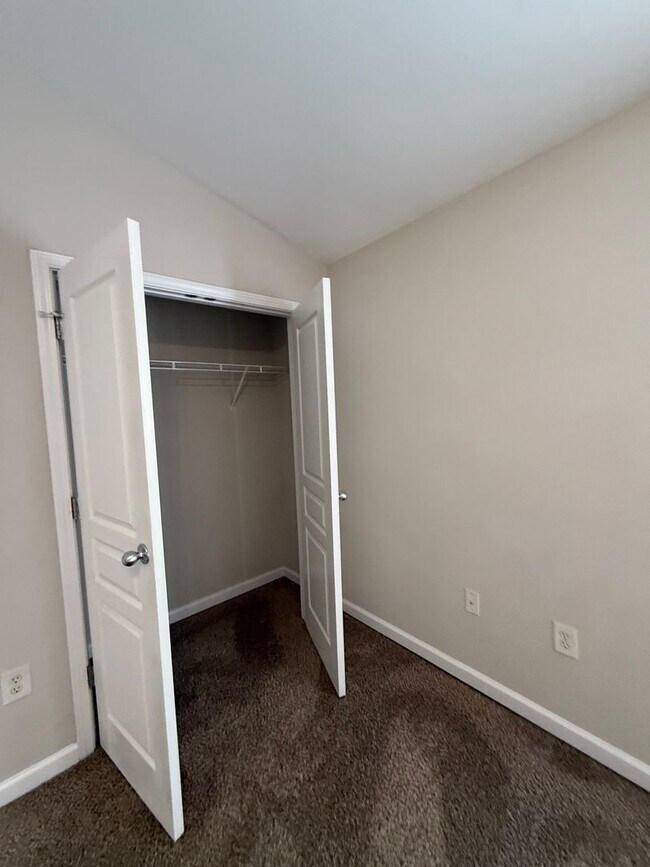 Foto del edificio - 15-1527 Kisling