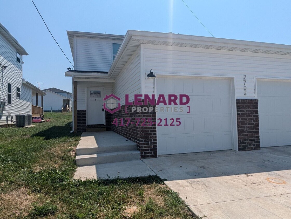 Foto principal - 2702 W Water St