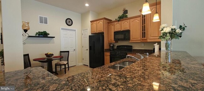 Foto del edificio - 10425 Starlight Pl