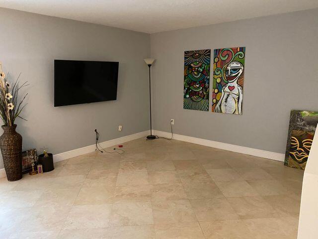 Foto del edificio - 896 SW 9th Street Circle 8 Boca Raton Fl 3...