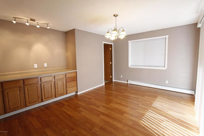 Foto del edificio - 10611 Sanford Circle