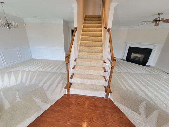 Photo - 5050 Horsestall Dr House