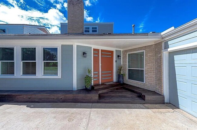 Foto del edificio - 14427 Briarhills Pkwy