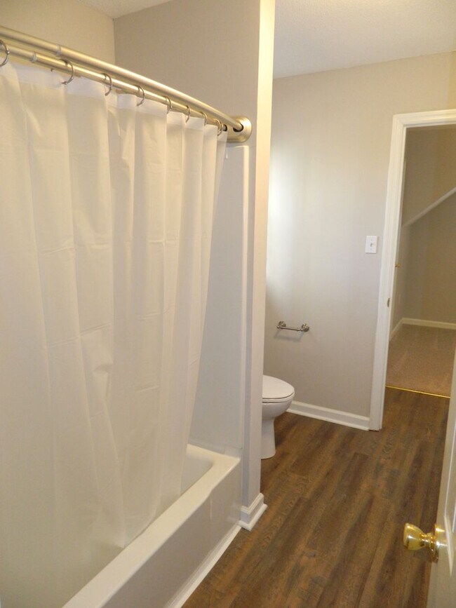Building Photo - Home For Rent - 4211 Fairfield Ct Martinez...