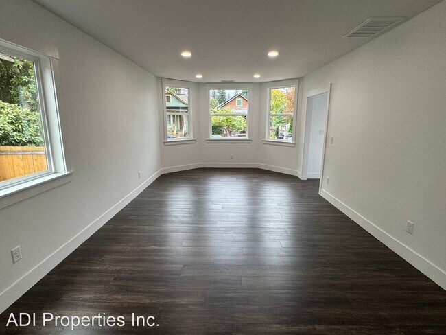 Building Photo - 2 br, 2 bath House - 3542 N Missouri Avenu...