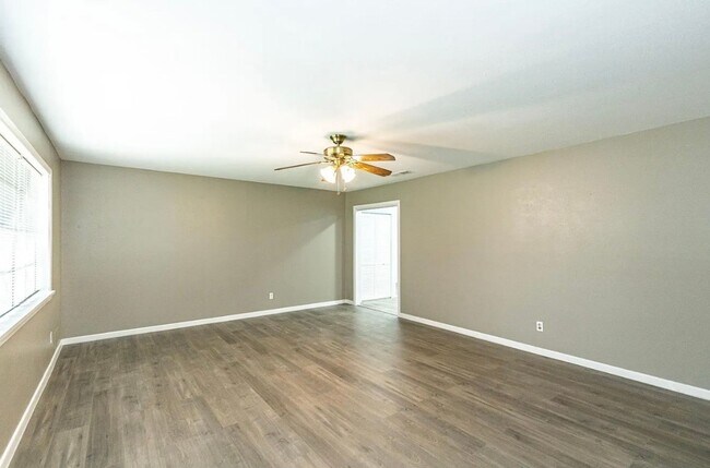 Foto del edificio - Spacious 4 bedroom 2 bathroom close to Texas Tech!