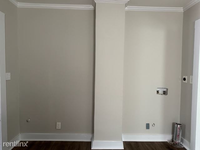 Foto del edificio - 2 br, 1 bath House - 210 Morgan Pl Apt B