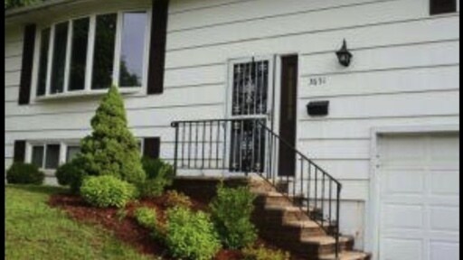 Foto del edificio - Beautiful 3 Bedroom Maine Endwell Schools!!!