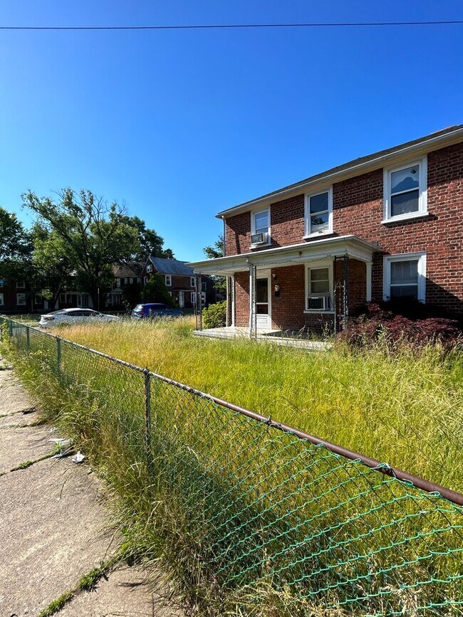 Foto del edificio - 2924 Wasp Rd