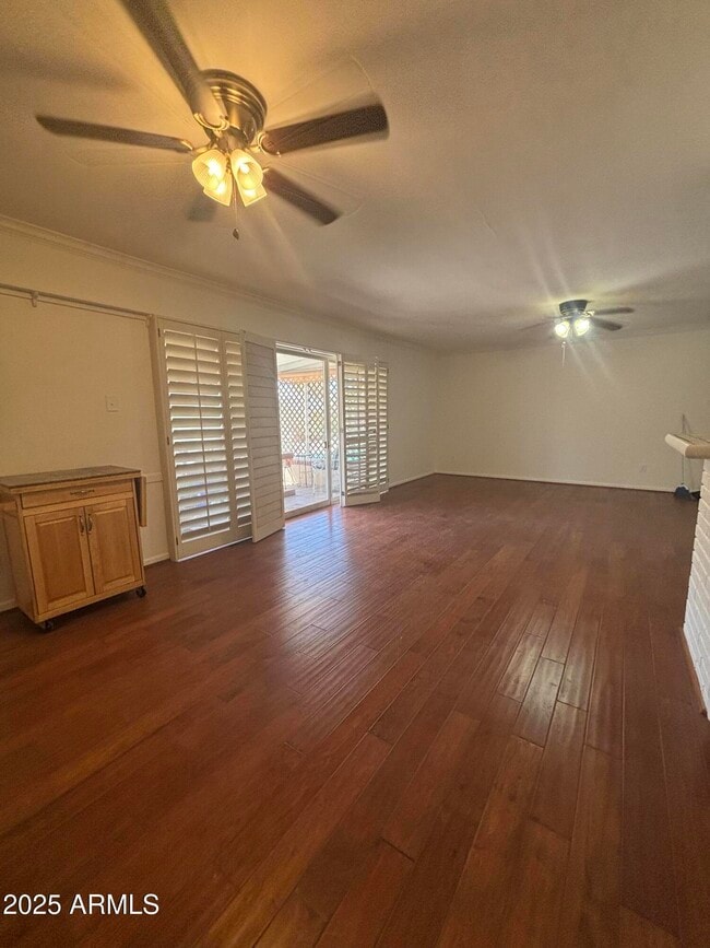 Foto del edificio - 6923 E Rancho Vista Dr