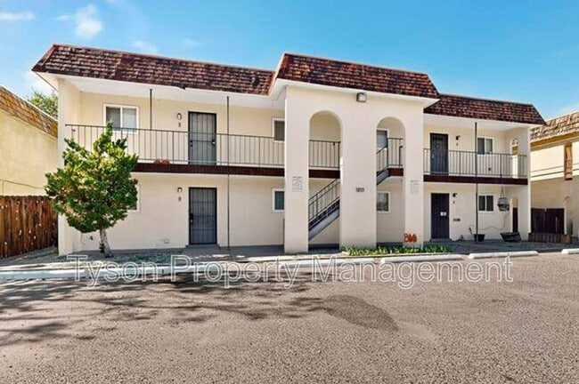 Foto del edificio - 1825 Mary Ellen St NE