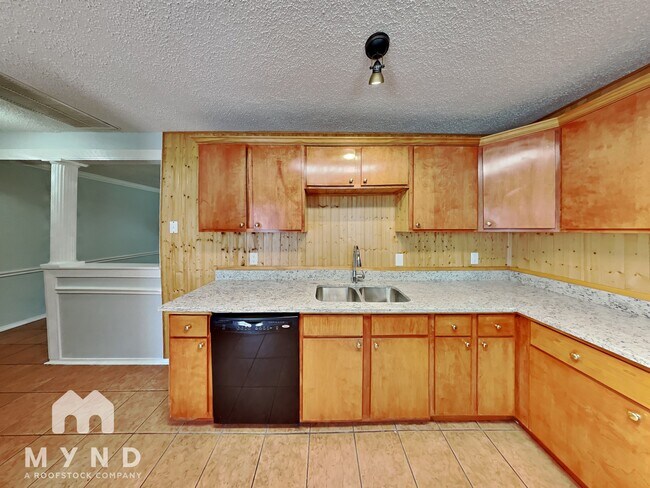 Foto del edificio - 5517 Thomas Ln