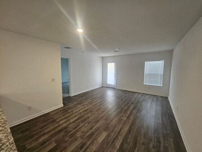 Building Photo - APRIL RENT FREE!!!    Brand New Home in Ga...