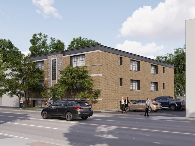 Building Photo - 658 Somerset St W
