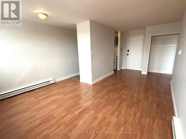 Building Photo - 357 Wilson Rd S