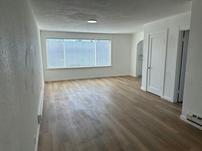 Foto del edificio - 216 Division Ave W