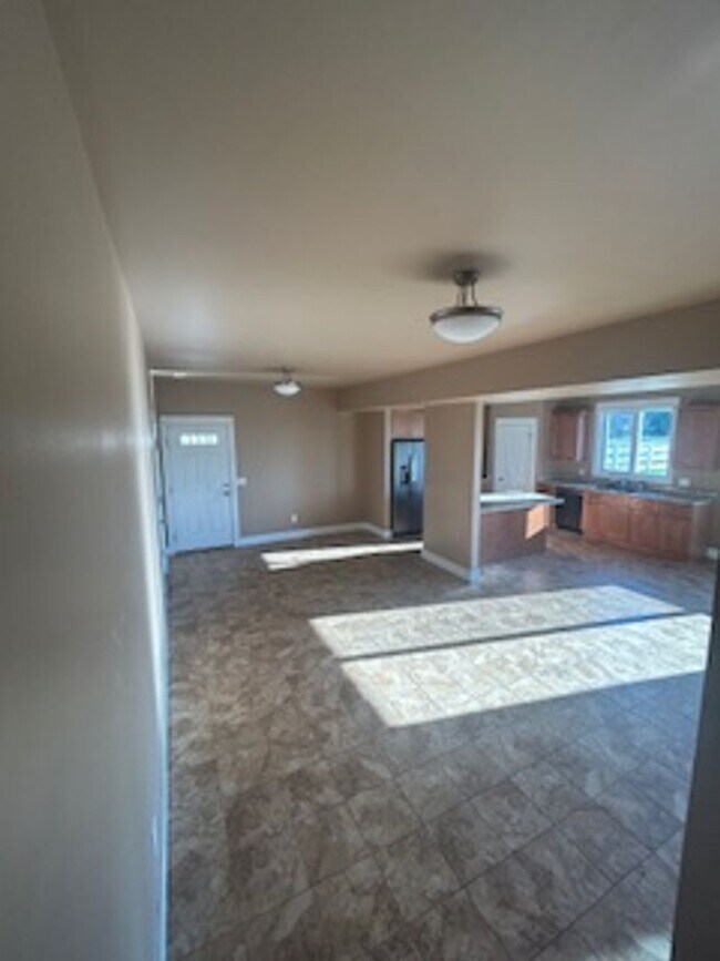 Foto del edificio - Rare Horse Property in Billings Heights – ...
