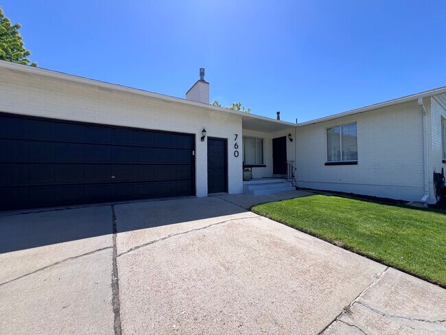 Building Photo - 760 N 1150 E