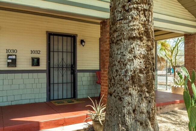 Foto del edificio - Gorgeous Loft near Roosevelt Row!