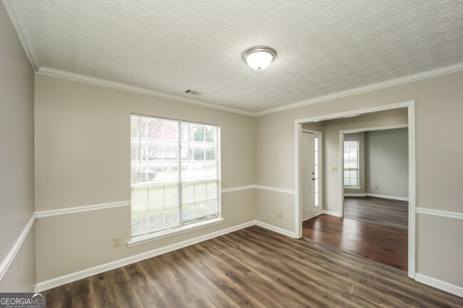 Building Photo - 8432 Cedar Creek Ridge