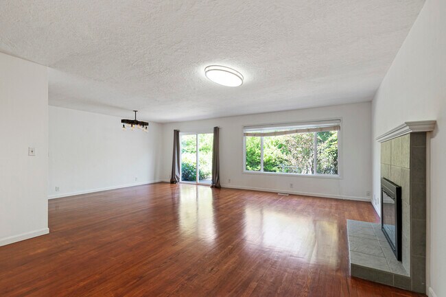 Foto del edificio - 12413 NE Stanton St