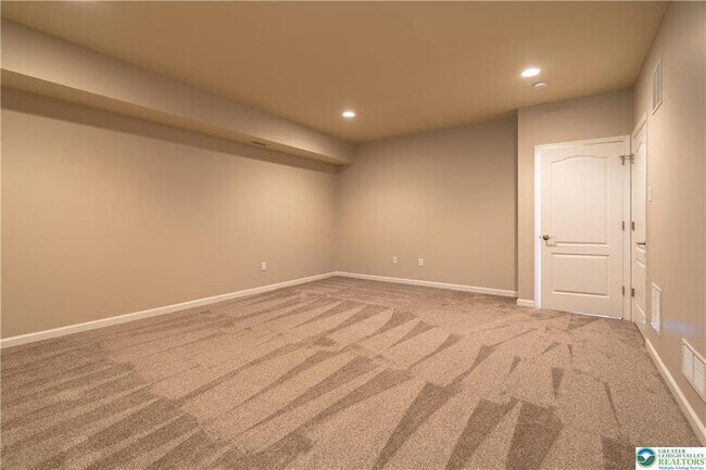 Foto del edificio - 6028 Valley Forge Dr