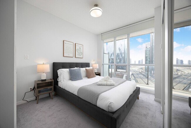 Building Photo - 65 Raptors Way