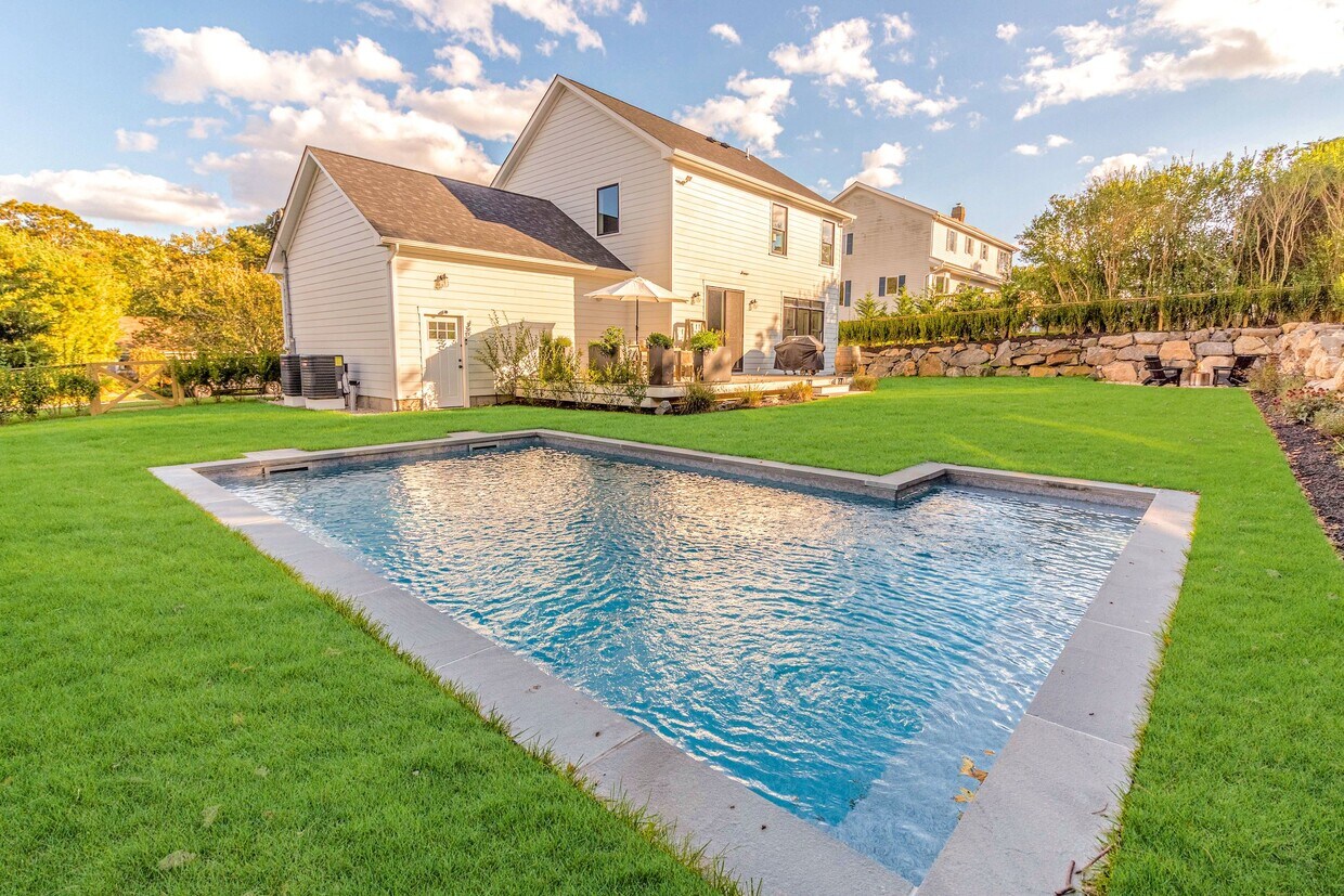 355 Summer Ln, Southold, NY 11971 House Rental in Southold, NY